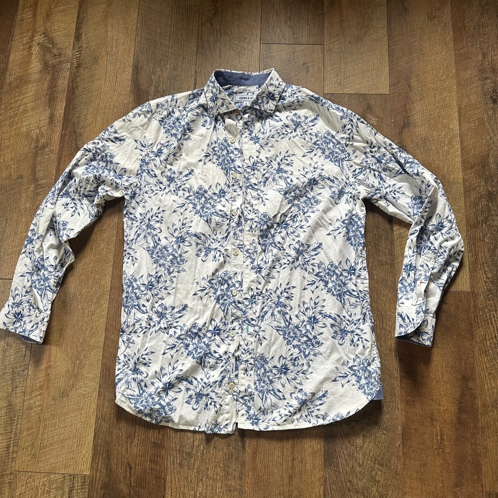 Men's Crown & Ivy Floral Button Down Shirt Size M White Blue